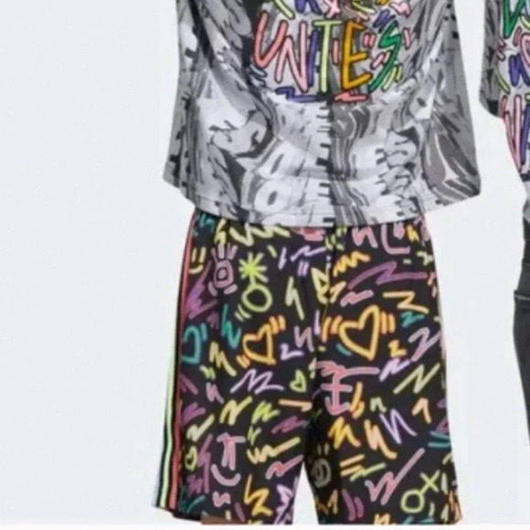 Adidas x Kris Andrews Love Unites Pride Doodle Print Shorts Unisex Size S - Picture 5 of 16